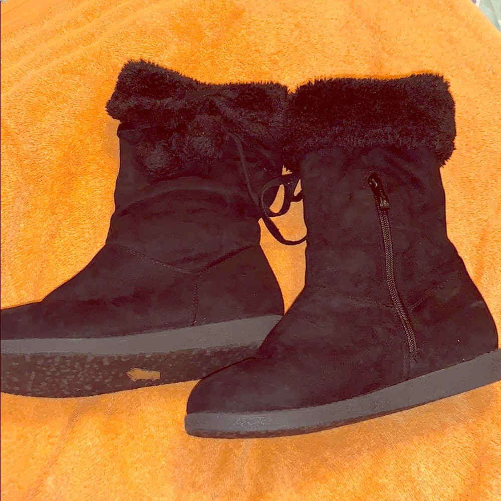Mid ankle boots size 4